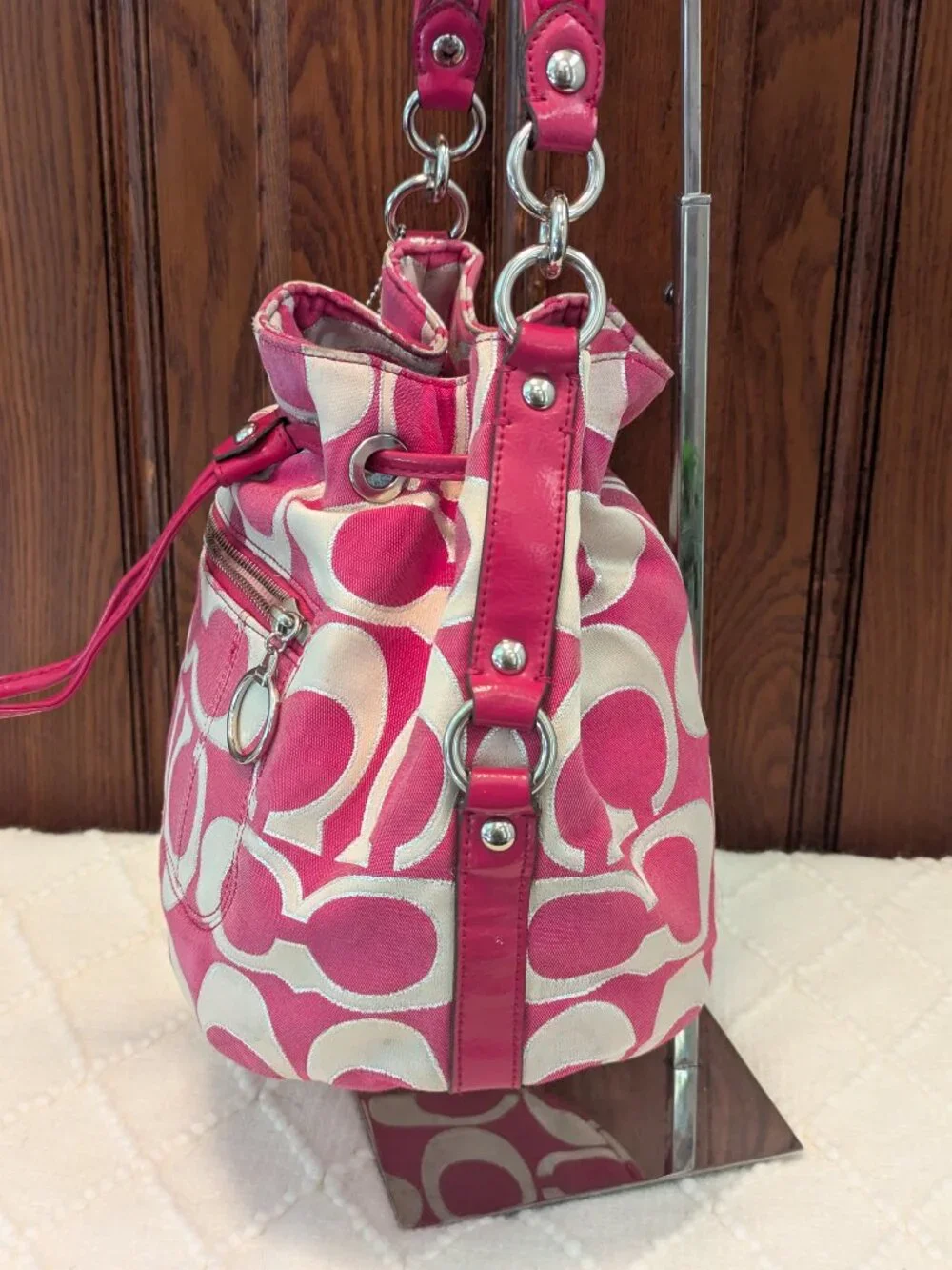 Coach Poppy Bucket Bag Medium Pink, Cream & Silver Good Drawstring
